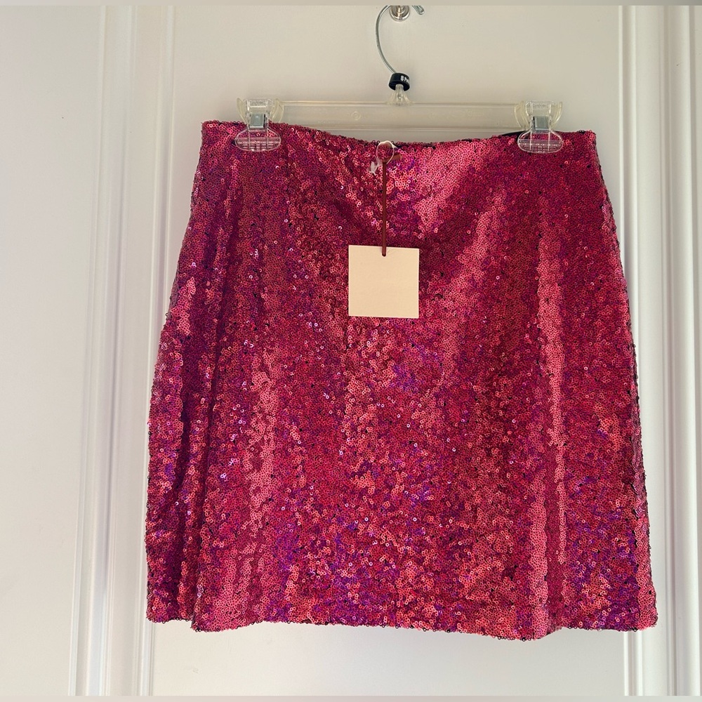 Autres Filles Fuchsia Sequinned Mini A-Line skirt in Size Medium